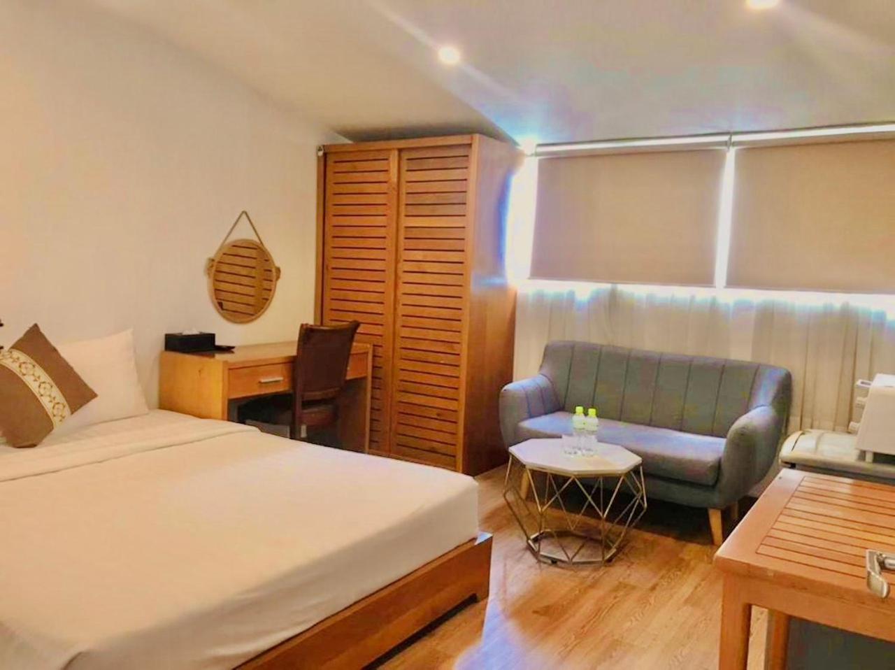 Simmi 5 Hotel & Apartment Хошимин Экстерьер фото