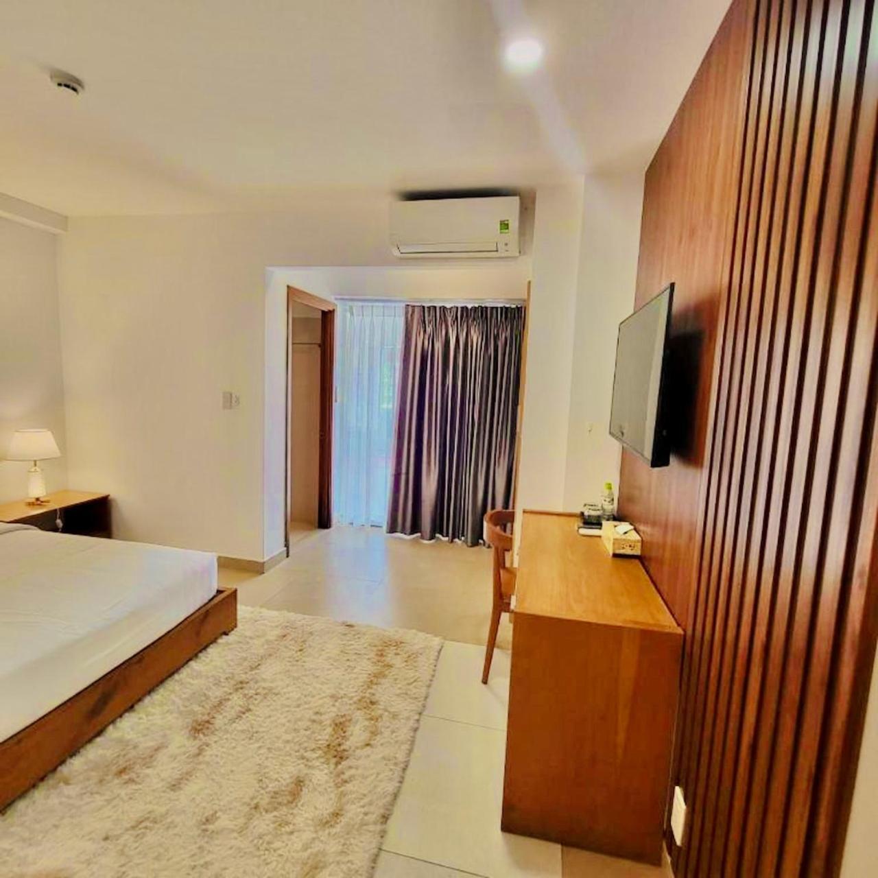 Simmi 5 Hotel & Apartment Хошимин Экстерьер фото